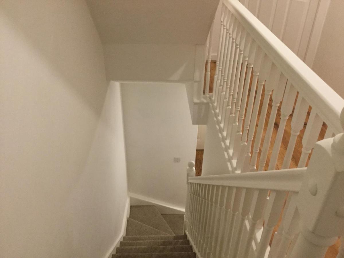 Quiet Residential Area Within Easy Reach Of Town Apartamento Manchester Exterior foto